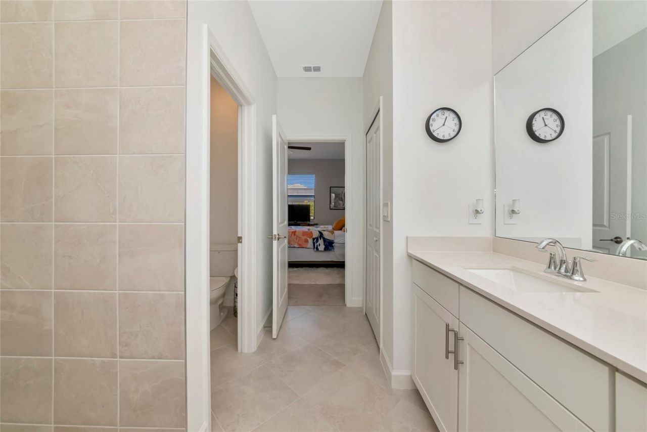 15135 Oxford Grey Drive, Bradenton, FL 34211 Photo