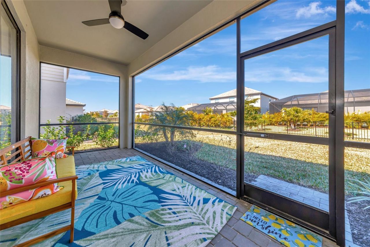 15135 Oxford Grey Drive, Bradenton, FL 34211 Photo