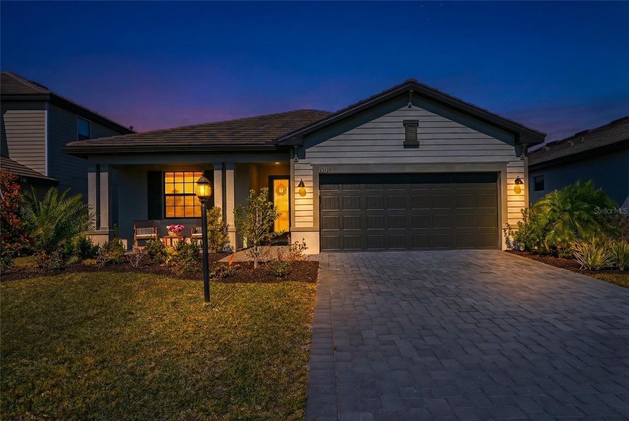 15135 Oxford Grey Drive, Bradenton, FL 34211 Photo