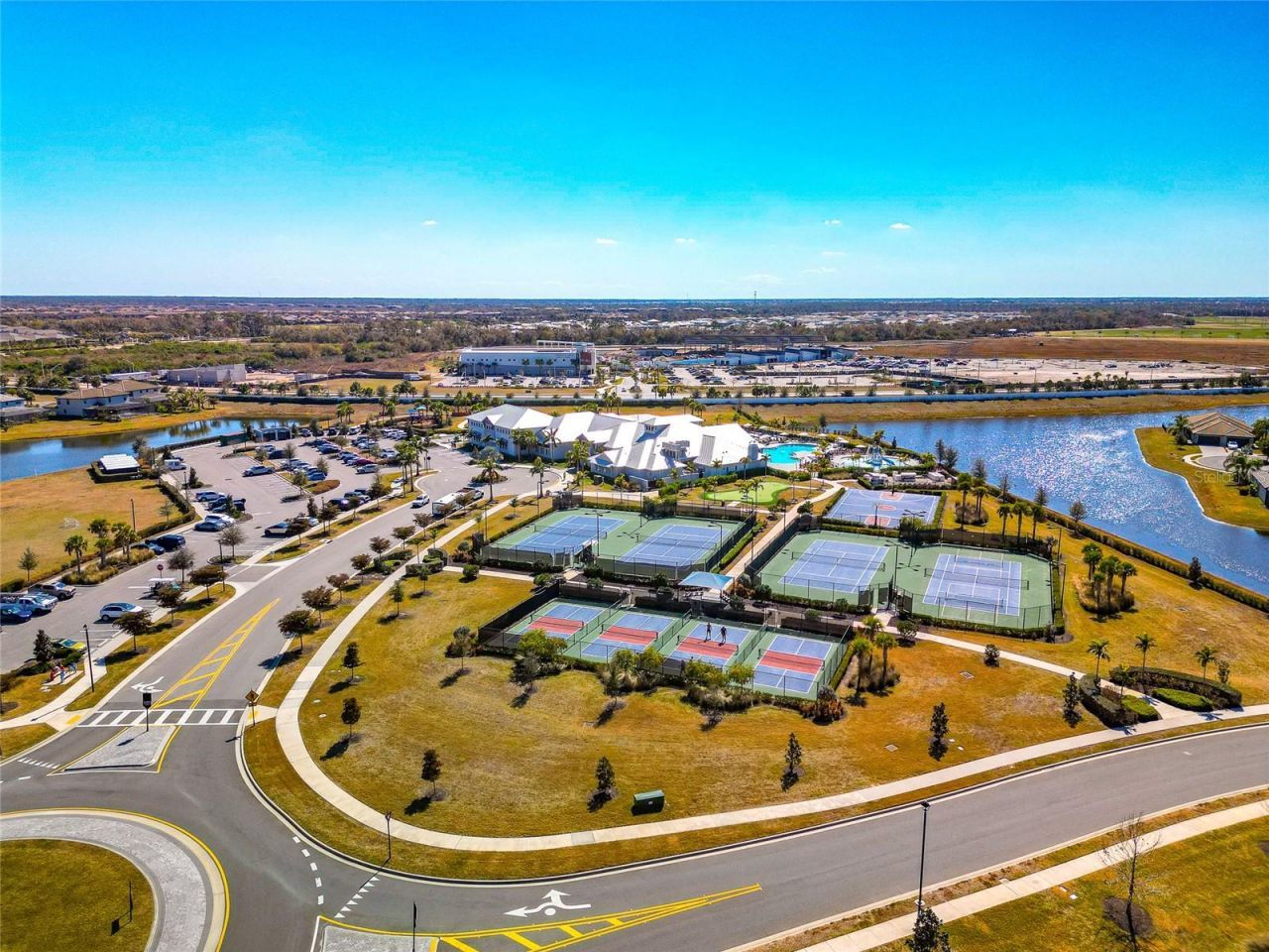 15135 Oxford Grey Drive, Bradenton, FL 34211 Photo