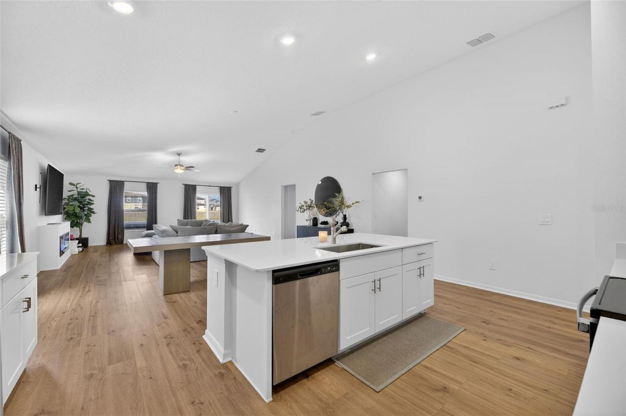 13054 Violet Flame Avenue, Wimauma, FL 33598 Photo