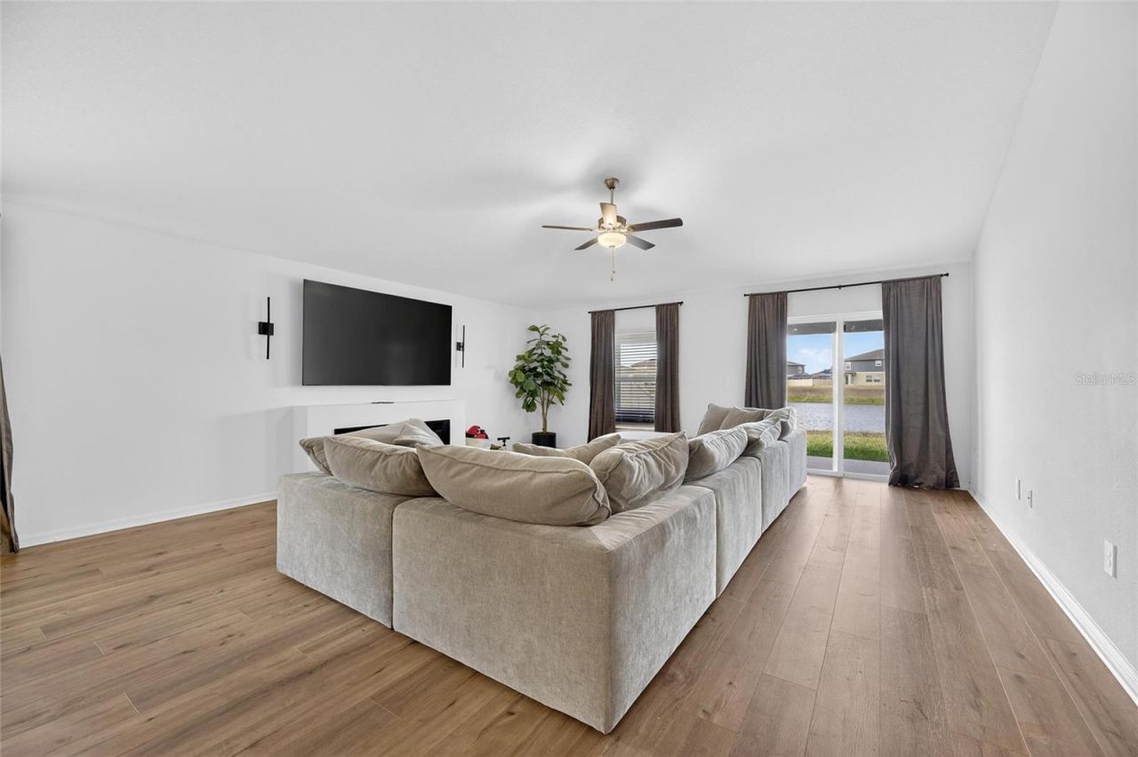 13054 Violet Flame Avenue, Wimauma, FL 33598 Photo