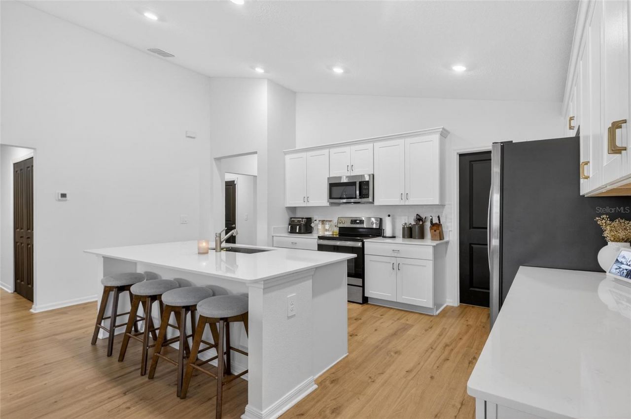 13054 Violet Flame Avenue, Wimauma, FL 33598 Photo