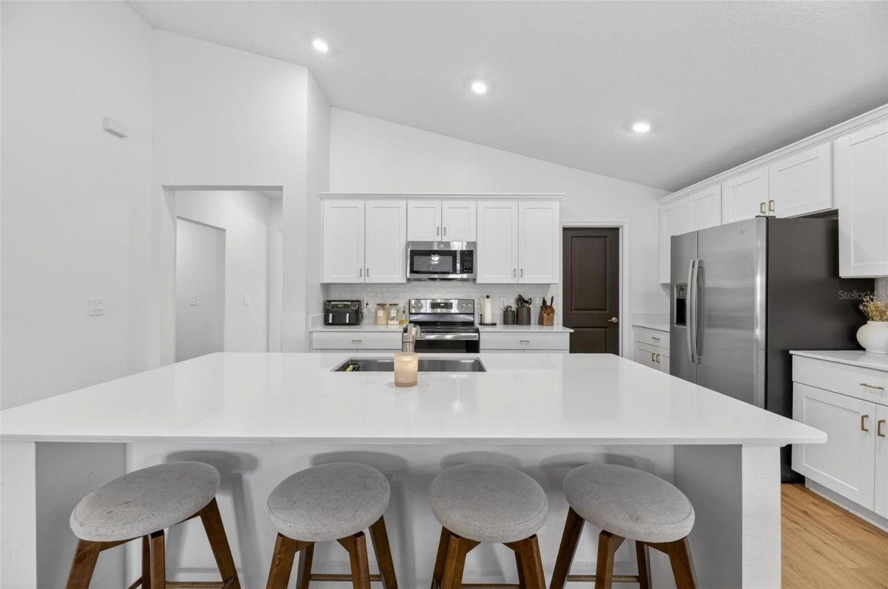 13054 Violet Flame Avenue, Wimauma, FL 33598 Photo