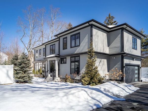 32 Lantern Lane, Wellesley, MA 02481