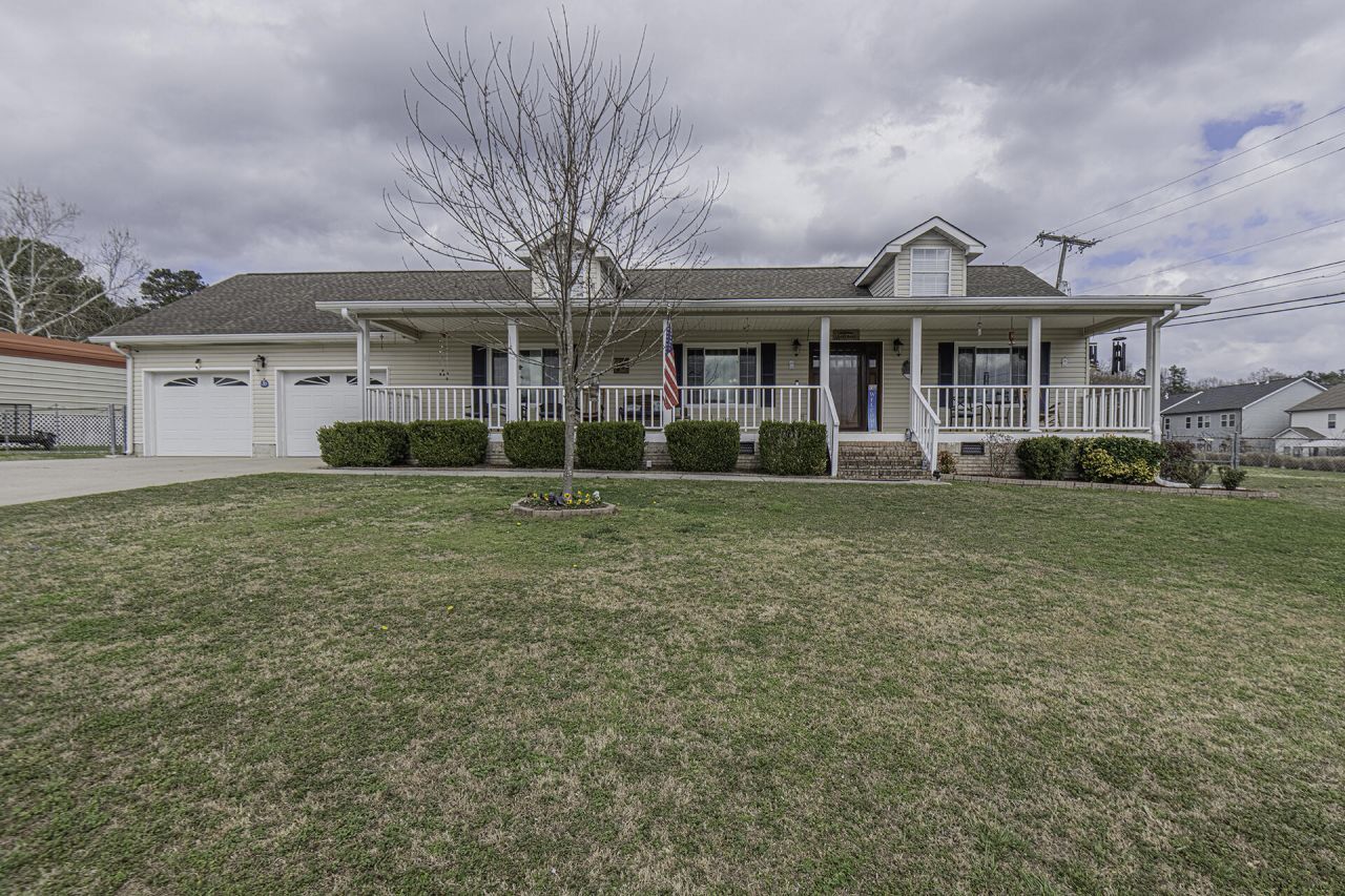 8405 Bay Run Drive, Hixson, TN 37343 Main Photo