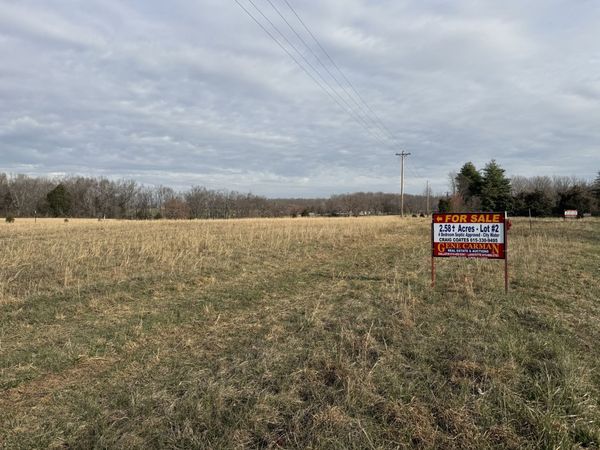 777 Mount Vernon Rd , Bethpage, TN 37022