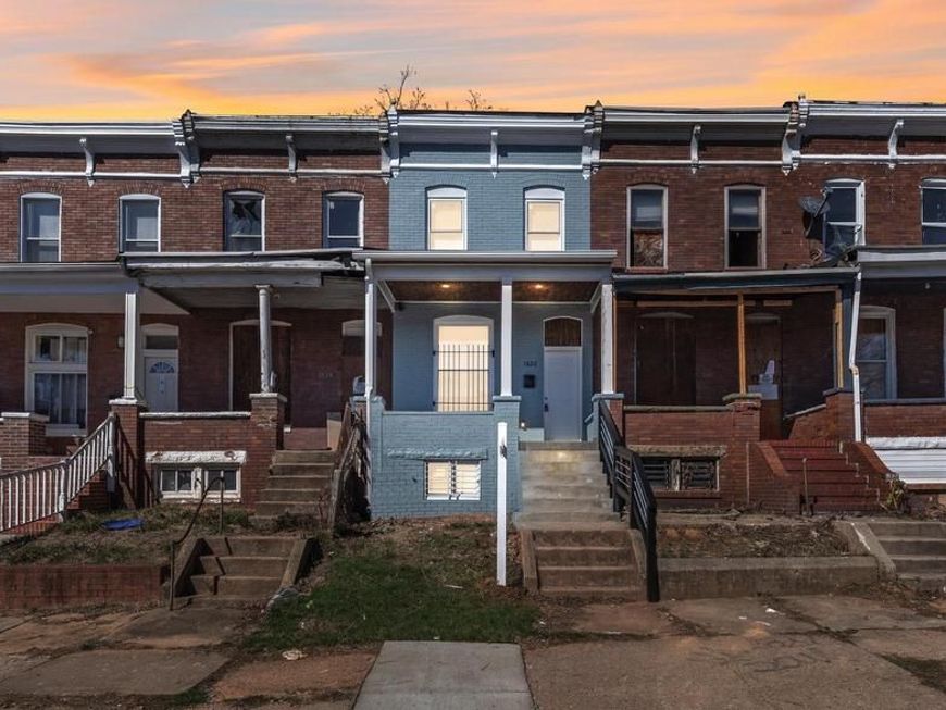 1822 E 28th Street E, Baltimore, MD 21218 Main Photo