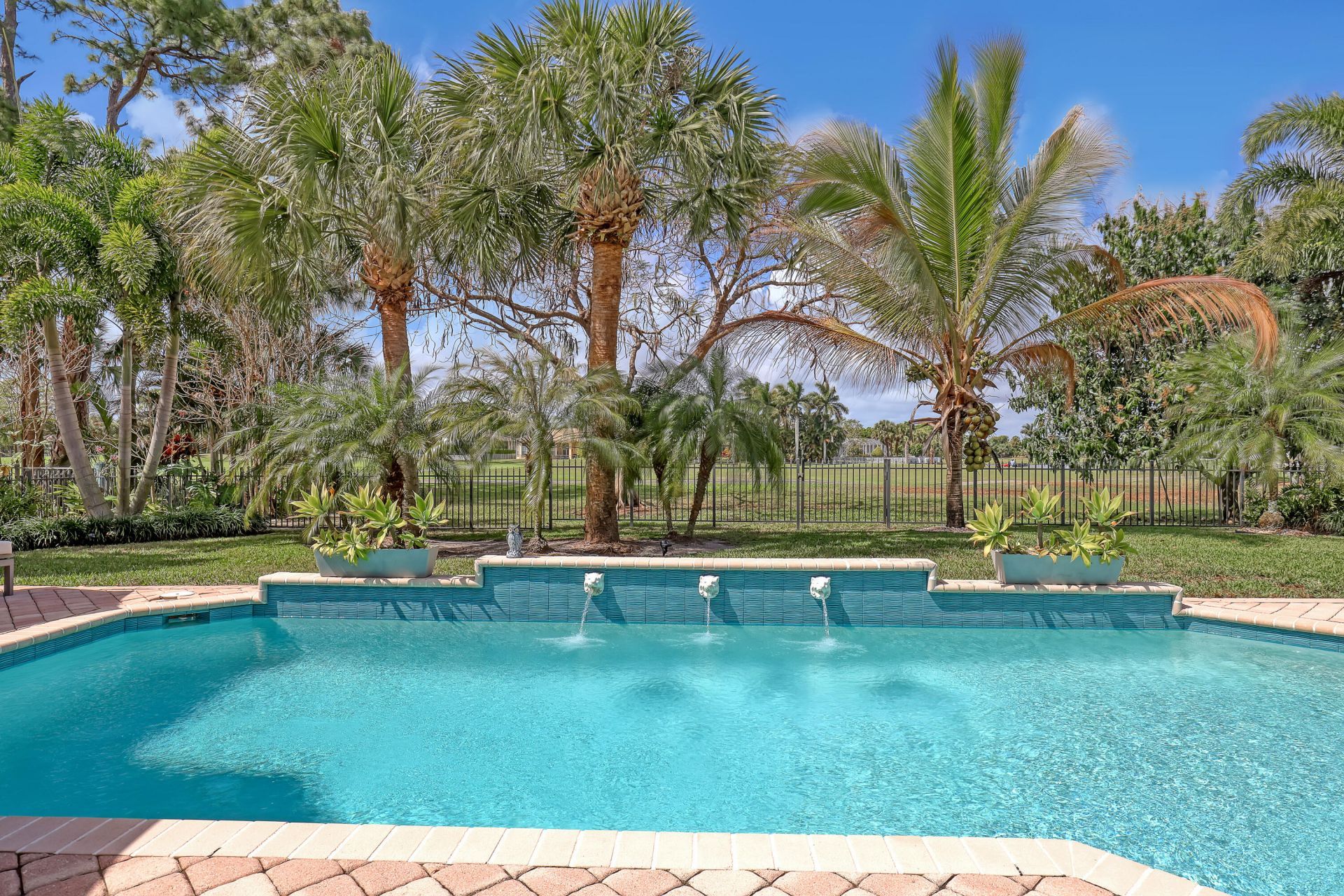 7807 Ironhorse Boulevard, West Palm Beach, FL 33412 Photo