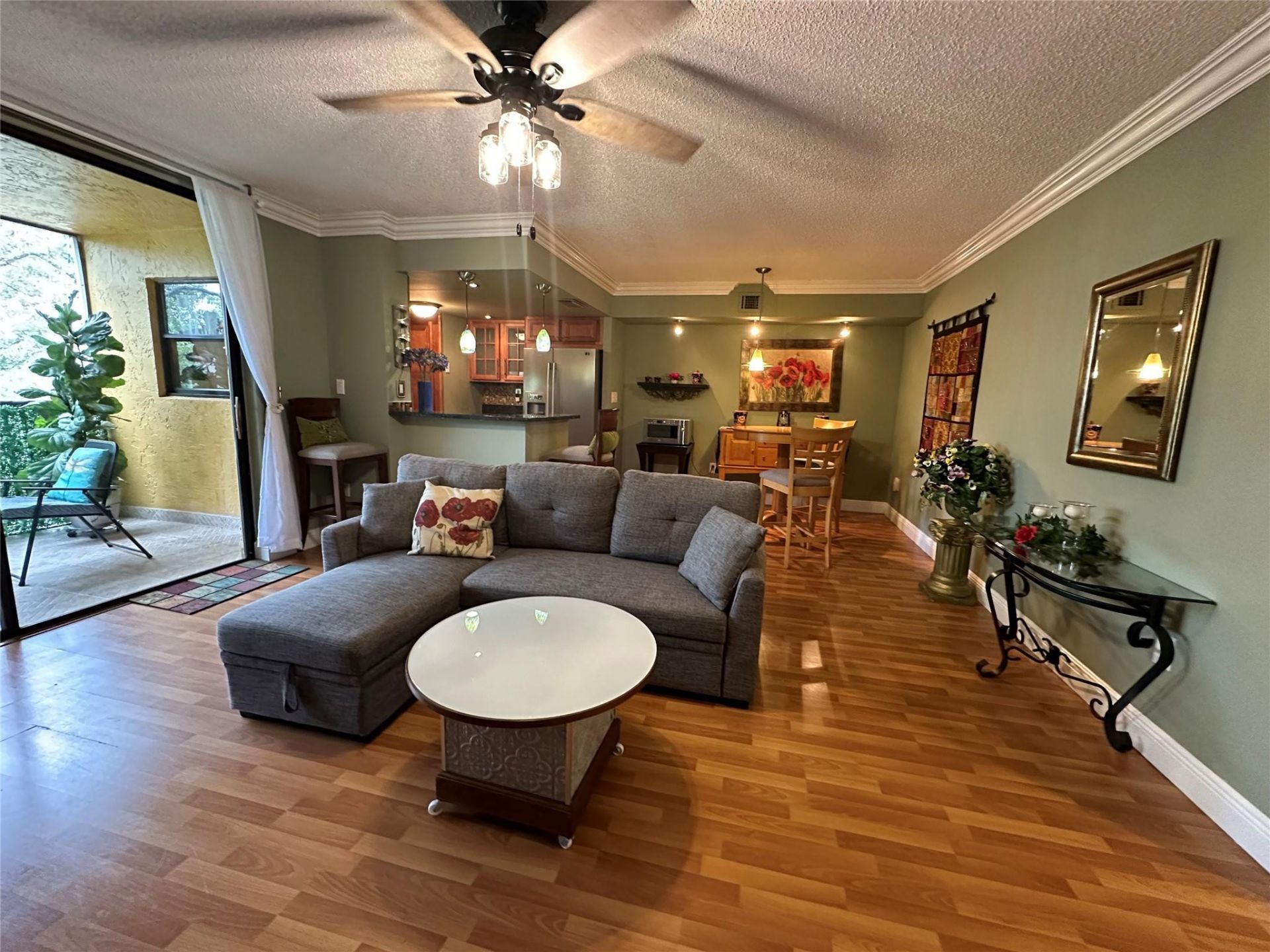 6800 Cypress Road, Unit 514, Plantation, FL 33317 Photo