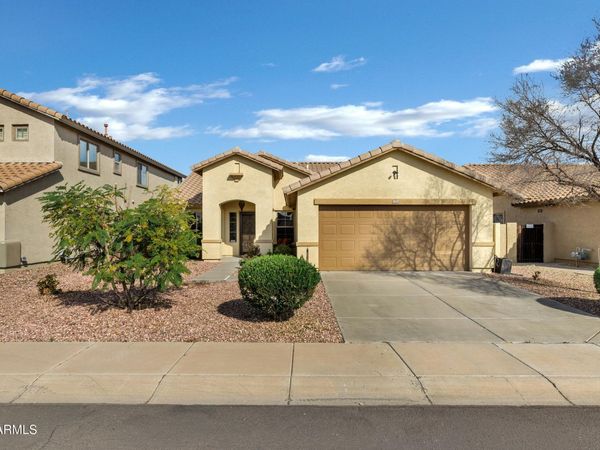 15226 W Post Drive, Surprise, AZ 85374