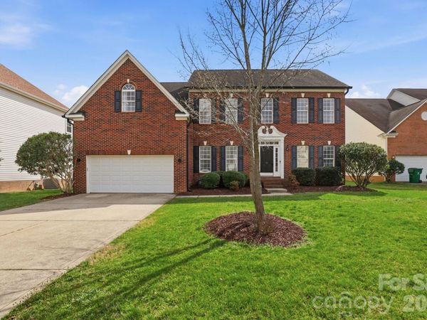 3909 Meadow Green Drive, Charlotte, NC 28269