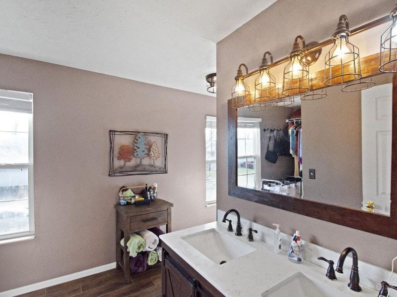 6067 Weber Oaks Drive, Miami Twp, OH 45140 Photo 16