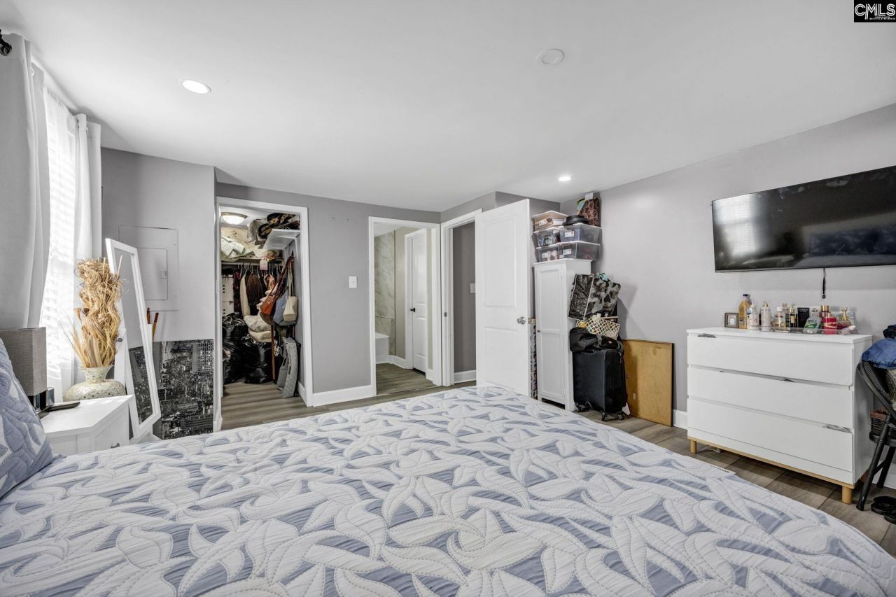 200 Robin Road Photo 22