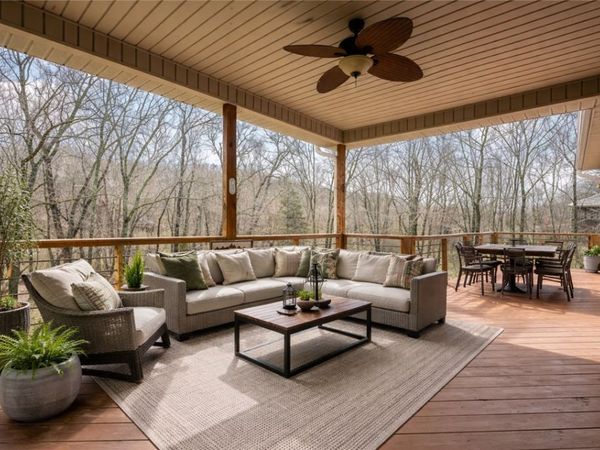 57 Sunderland Drive, Bella Vista, AR 72714