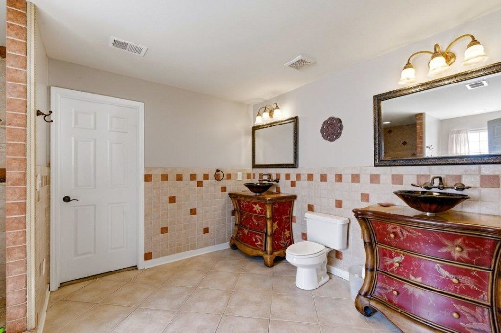 409 Harbour Reef Dr. Photo 17