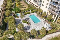 8560 Queensway Blvd. photo 4