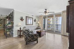 8560 Queensway Blvd. photo 4