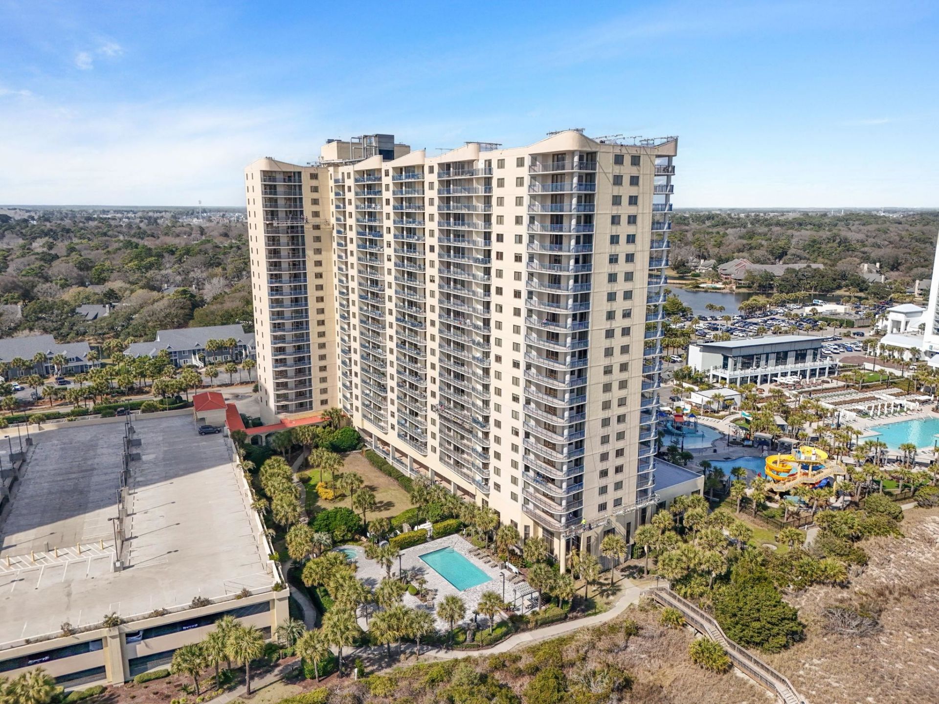 8560 Queensway Blvd. Photo 49
