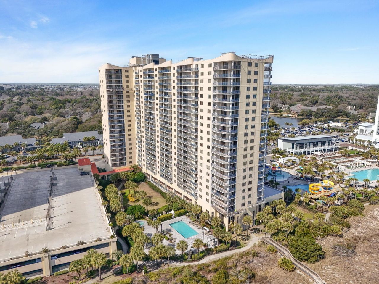 8560 Queensway Blvd. Photo 50