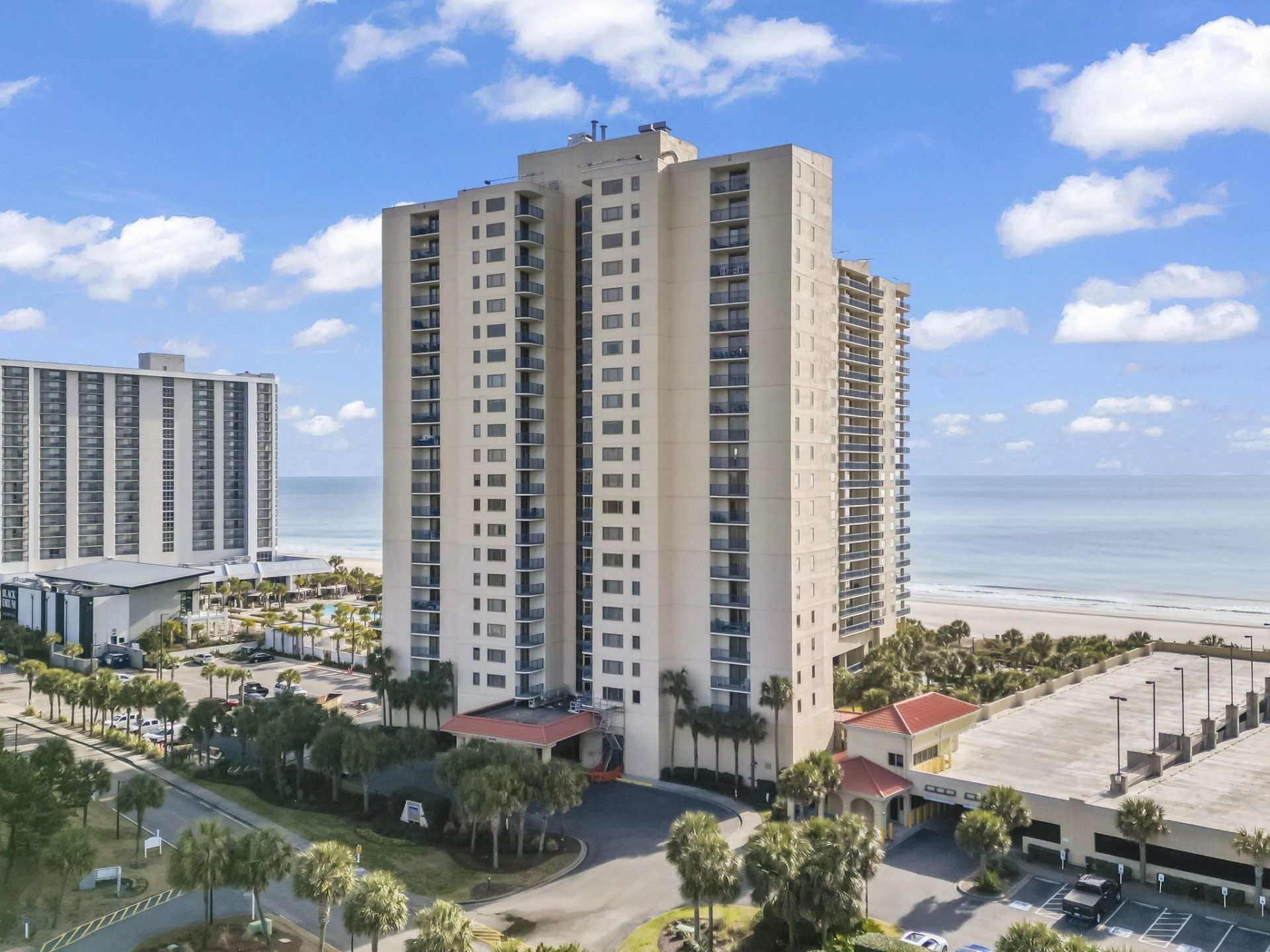8560 Queensway Blvd. Photo 57