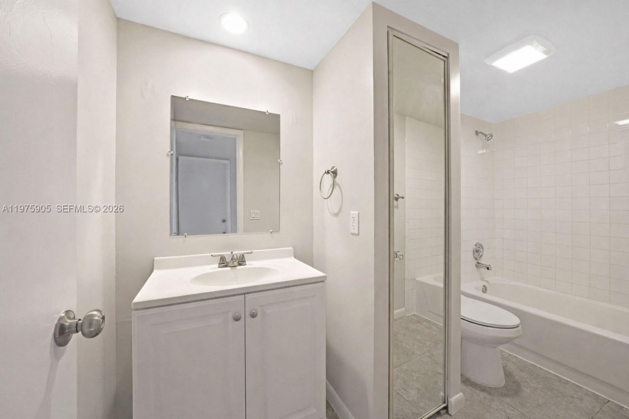 2206 22nd Way , West Palm Beach, FL 33407 Photo