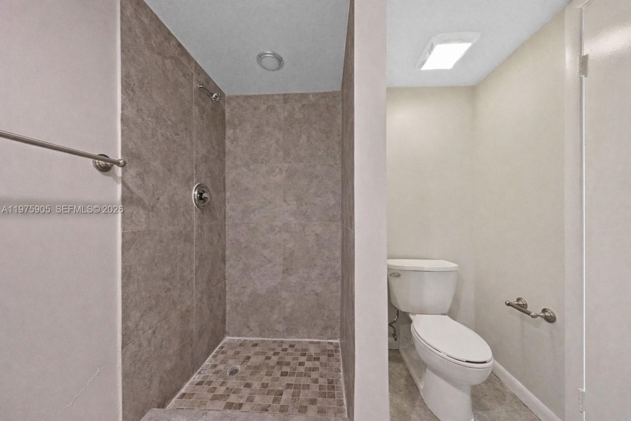 2206 22nd Way , West Palm Beach, FL 33407 Photo