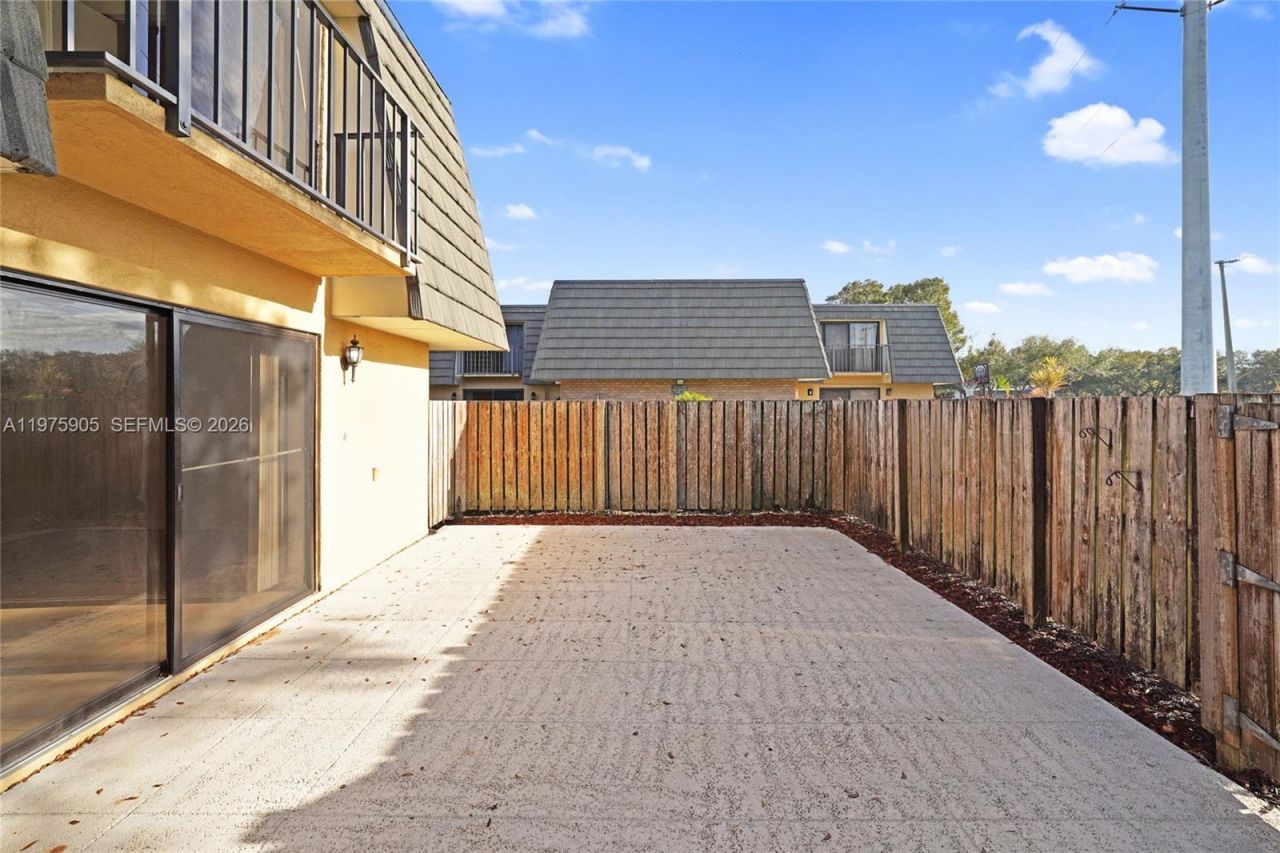 2206 22nd Way , West Palm Beach, FL 33407 Photo