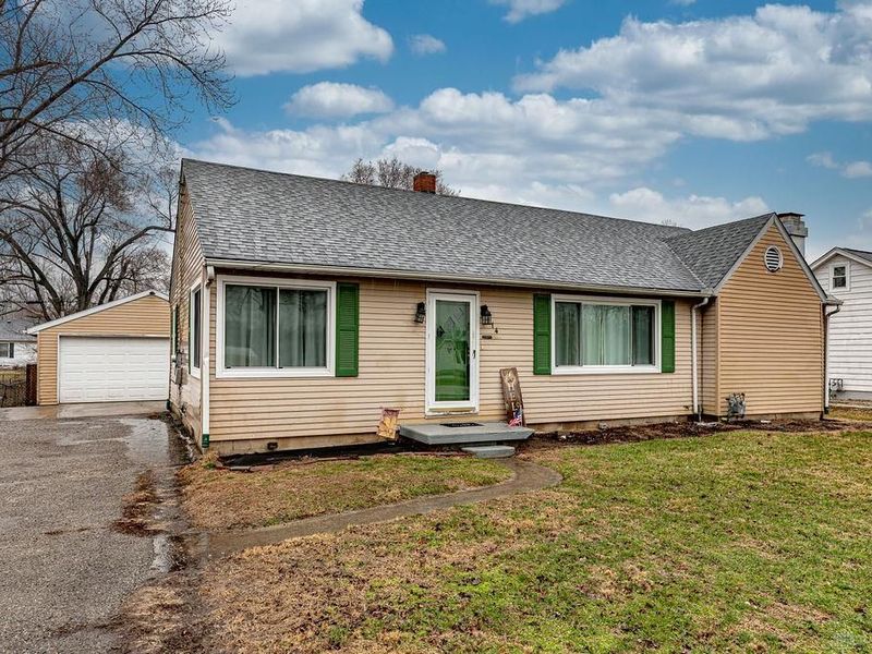 114 Fairview Drive, Carlisle, OH 45005 Photo 1