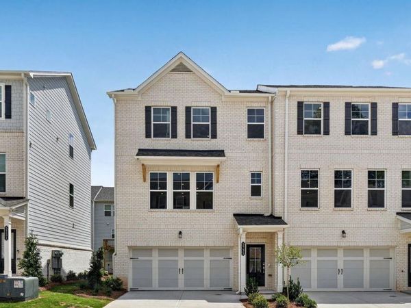 5735 Schelton Place SE, Mableton, GA 30126