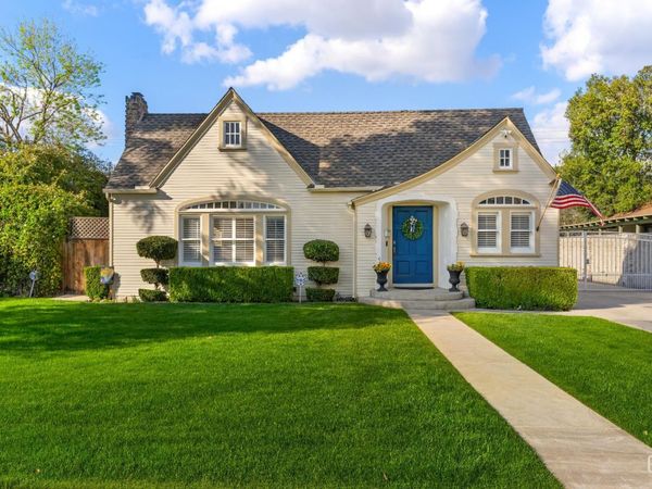 2714 Sunset Avenue, Bakersfield, CA 93304