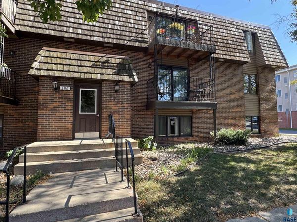 3712 S Terry Ave, Unit 201, Sioux Falls, SD 57106