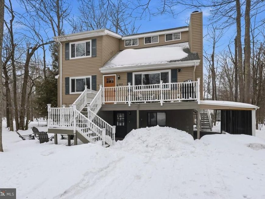 1781 Rolling Hills Drive , Tobyhanna, PA 18466 Main Photo