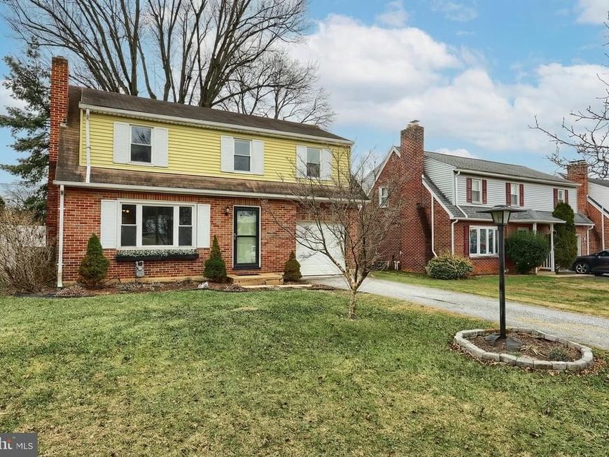 1960 Bannister Street , York, PA 17404 Main Photo