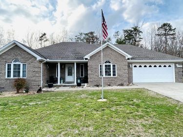 1028 Burnell Drive, Berea, KY 40403