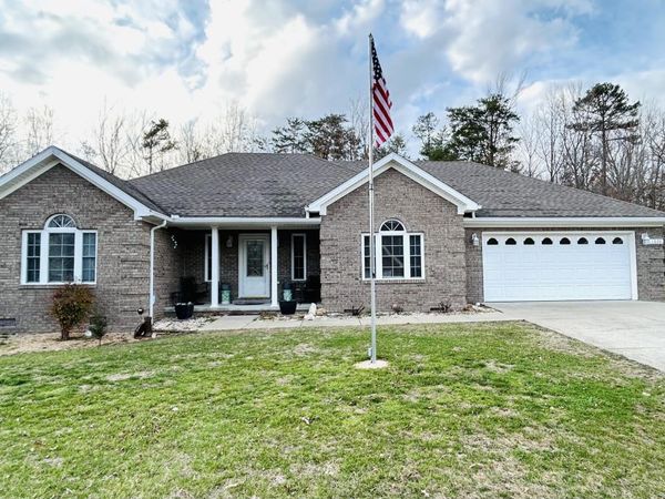 1028 Burnell Drive, Berea, KY 40403