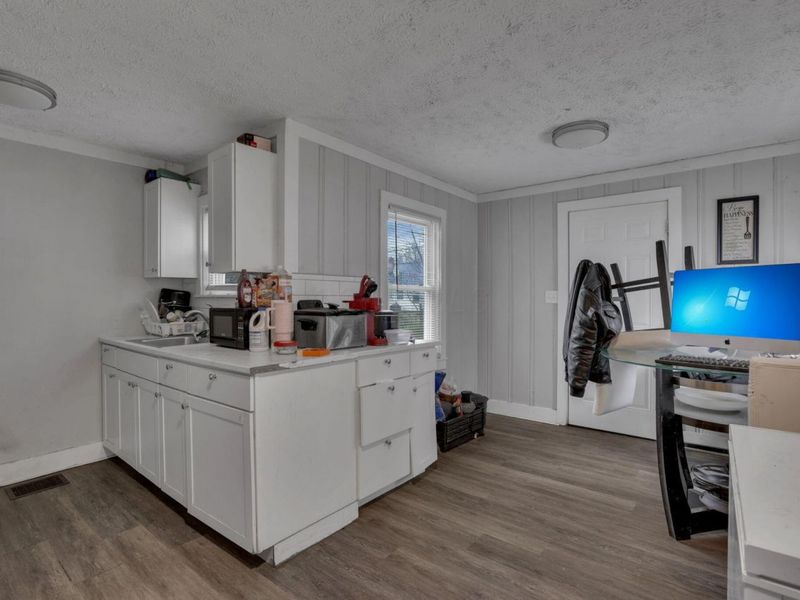 2532 Renwood Place , Columbus, OH 43211 Photo 14