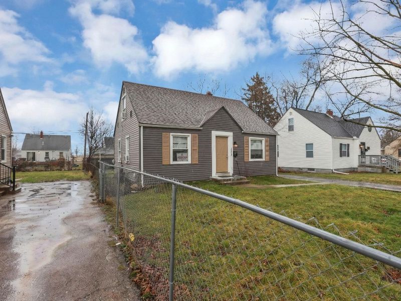 2532 Renwood Place , Columbus, OH 43211 Photo 3