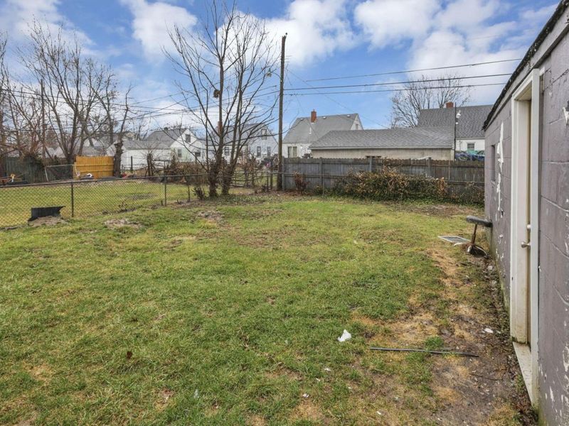 2532 Renwood Place , Columbus, OH 43211 Photo 38