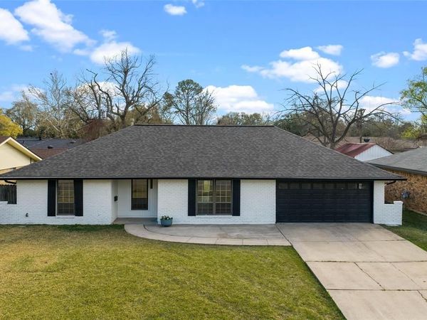 2426 Melrose Avenue, Bossier City, LA 71111