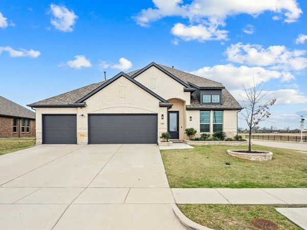 417 Ardsley Lane, Forney, TX 75126