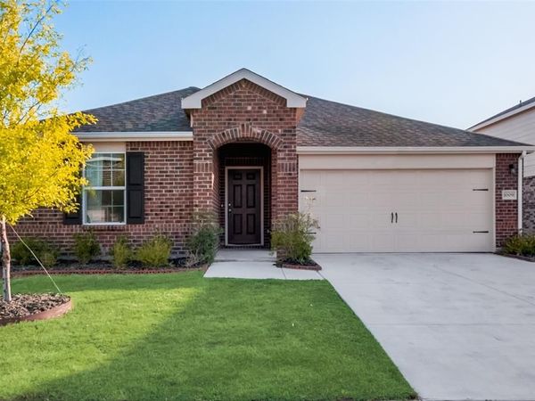 1009 Voca Drive, Forney, TX 75126