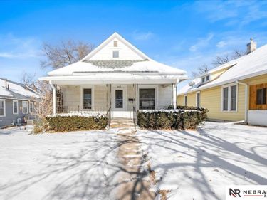 823 8th Street, Fairbury, NE 68352