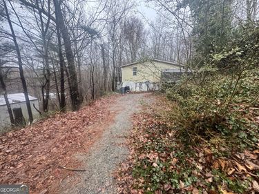 6238 Caprice Drive, Flowery Branch, GA 30542