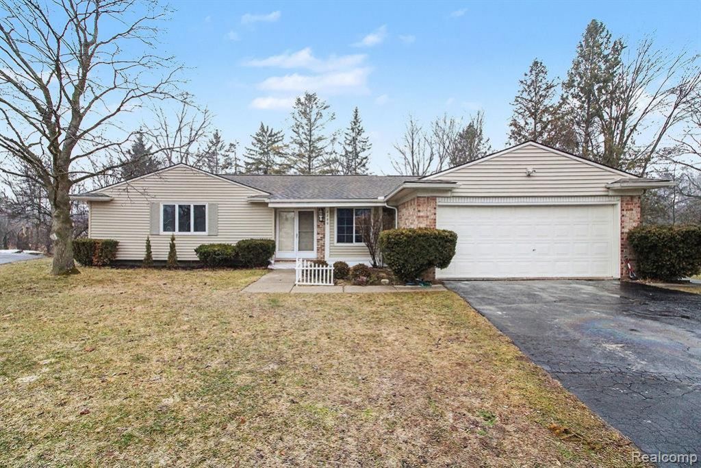 2280 Geyer Court, Orion Township, MI 48360 Main Photo