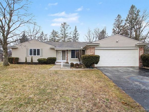 2280 Geyer Court, Orion Twp, MI 48360