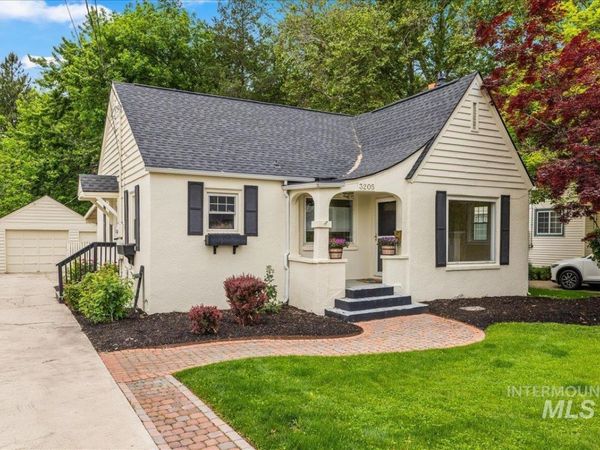 3205 W Crescent Rim Drive, Boise, ID 83706