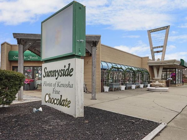 3021 75th STREET, Kenosha, WI 53142