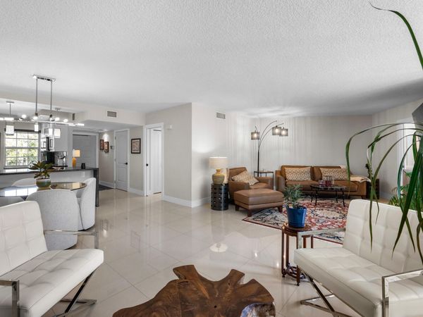 806 Cypress Grove Lane, Unit 305, Pompano Beach, FL 33069