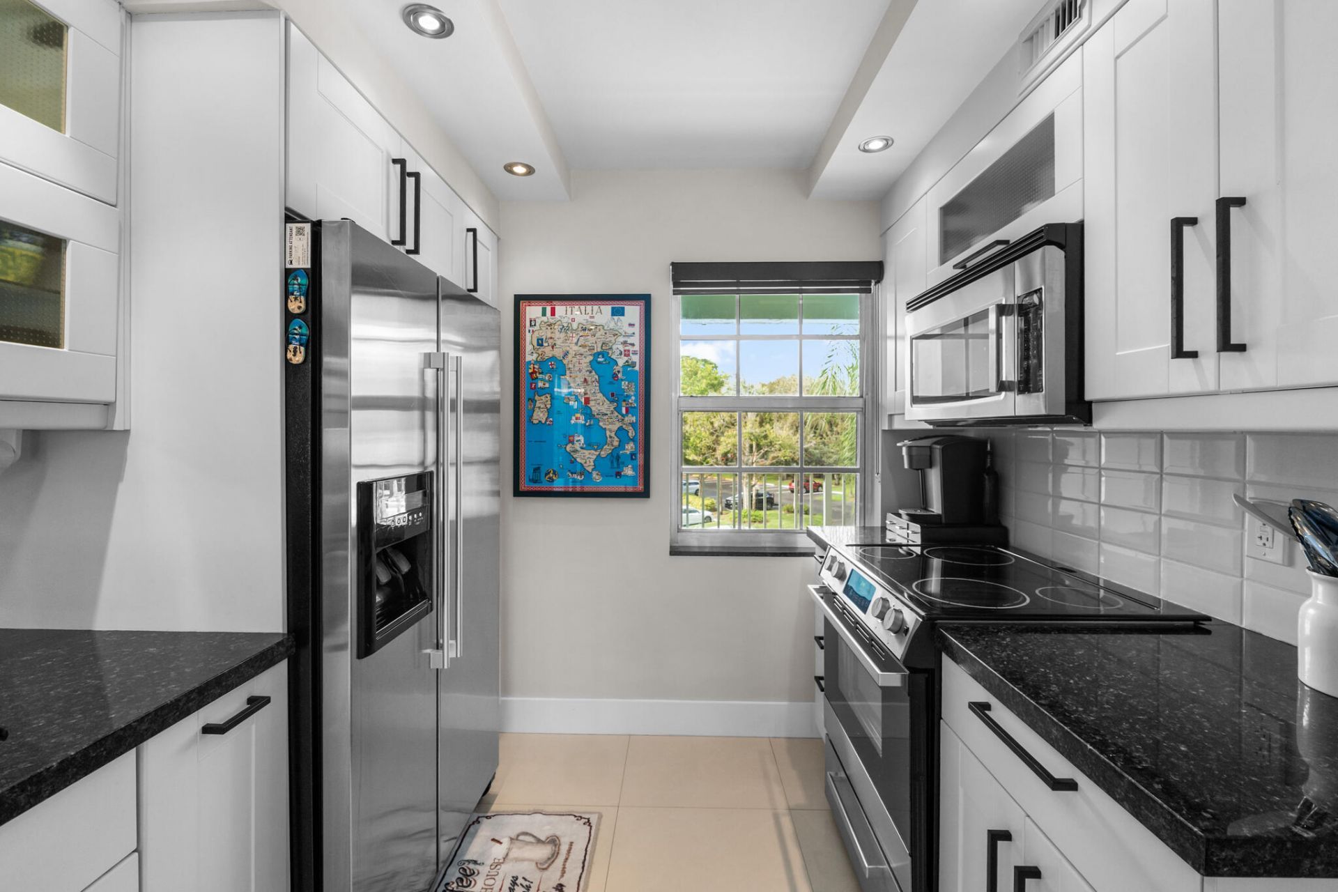 806 Cypress Grove Lane, Unit 305, Pompano Beach, FL 33069 Photo